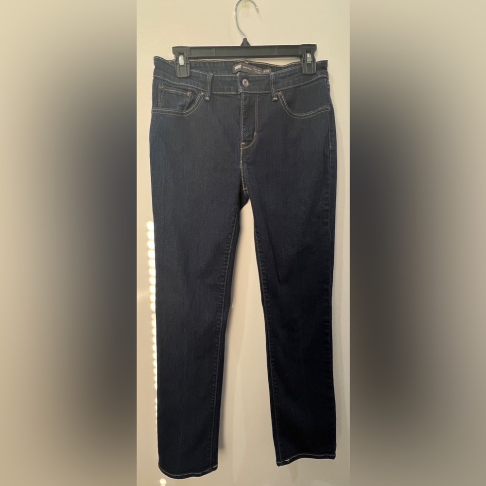 Levi's Straight Leg Jeans Classic Style
